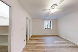 300 Johnson Ferry Road NE, Atlanta, GA 30328 - Photo 18