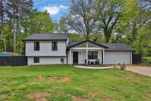 447 Warren Rd, Lawrenceville, GA 30044 - Photo 2