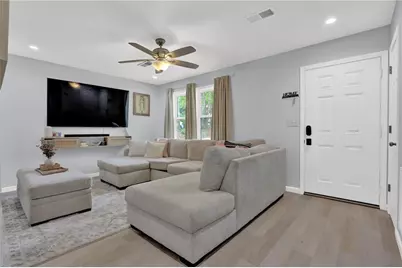 447 Warren Rd, Lawrenceville, GA 30044 - Photo 4