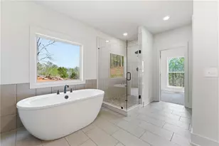 158 Races Rd, Hoschton, GA 30548 - Photo 20