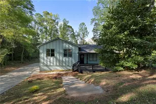 395 Pine L Dr, Buford, GA 30518 - Photo 2