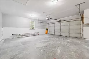 3732 Hollow Tree Ln SW, Lilburn, GA 30047 - Photo 36