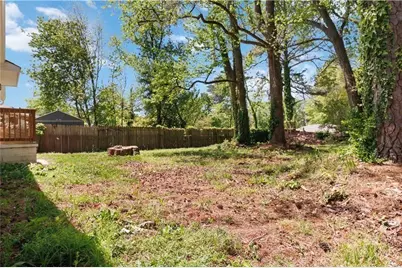 1907 Clarke, Decatur, GA 30035 - Photo 22