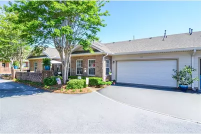 149 Villa Park Circle, Stone Mountain, GA 30087 - Photo 4