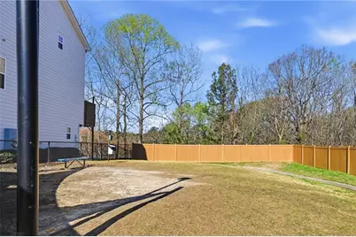1129 Liberty Parkway NW, Atlanta, GA 30318 - Photo 36