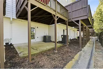 1129 Liberty Parkway NW, Atlanta, GA 30318 - Photo 30