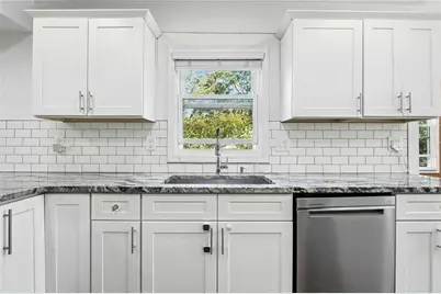 97 Mortimer Street SE, Atlanta, GA 30317 - Photo 2