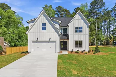 2487 Sims Drive NE, Marietta, GA 30066 - Photo 2