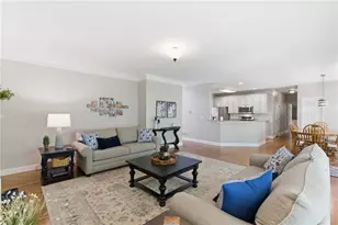1112 Oakhurst Trail, Lawrenceville, GA 30043 - Photo 12