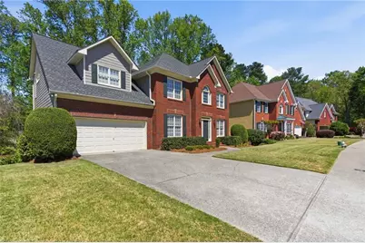 1112 Oakhurst Trail, Lawrenceville, GA 30043 - Photo 2