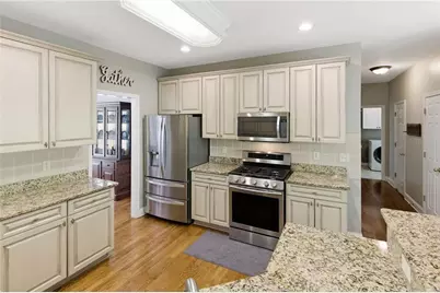 1112 Oakhurst Trail, Lawrenceville, GA 30043 - Photo 18