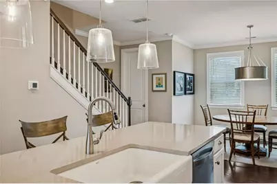 6540 Beacon Drive, Sandy Springs, GA 30328 - Photo 8