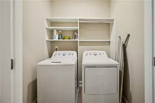 6540 Beacon Dr, Atlanta, GA 30328 - Photo 36