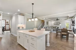 4340 Sierra Creek Dr, Hoschton, GA 30548 - Photo 12