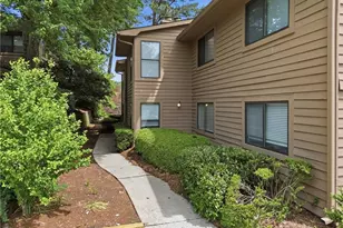1701 Parkaire Crossing, Marietta, GA 30068 - Photo 2