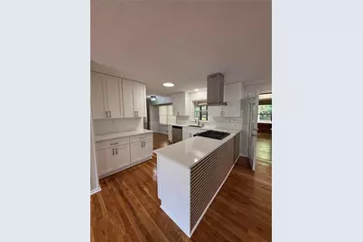 2646 Pamela Drive, Snellville, GA 30078 - Photo 6