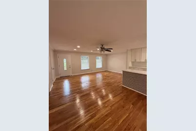 2646 Pamela Drive, Snellville, GA 30078 - Photo 4