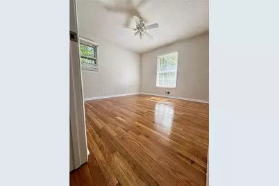 2646 Pamela Drive, Snellville, GA 30078 - Photo 8