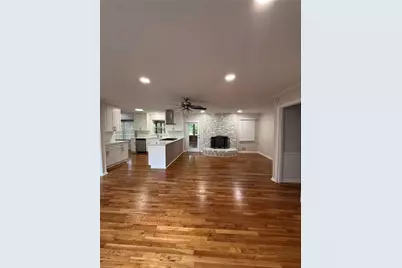 2646 Pamela Drive, Snellville, GA 30078 - Photo 10