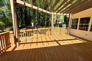 2646 Pamela Dr, Snellville, GA 30078 - Photo 12