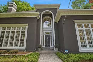 8 The Croft, Sandy Springs, GA 30342 - Photo 2