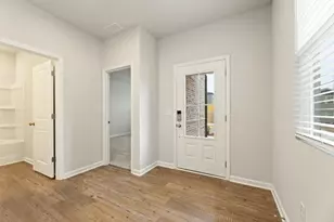8047 Dickens Dr, Fairburn, GA 30213 - Photo 10