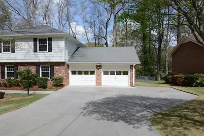 618 Dorsey SW, Lilburn, GA 30047 - Photo 38