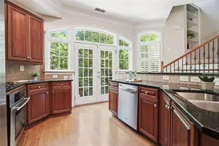 782 Clifton Heights Ln, Atlanta, GA 30329 - Photo 8