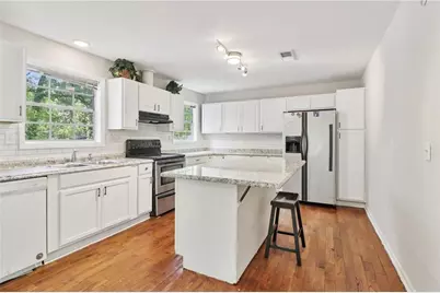 2344 Chestnut Log Place, Lithia Springs, GA 30122 - Photo 2