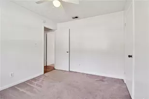 2344 Chestnut Log Pl, Lithia Springs, GA 30122 - Photo 36