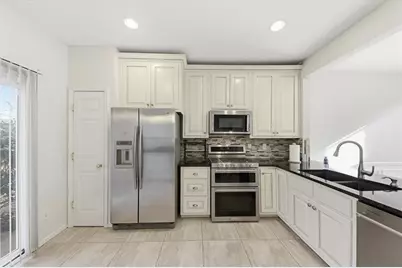 213 Kenninghall Lane SE, Smyrna, GA 30082 - Photo 4