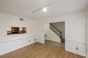 9070 Cobbler, Roswell, GA 30076 - Photo 6