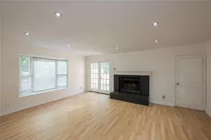 9070 Cobbler, Roswell, GA 30076 - Photo 10