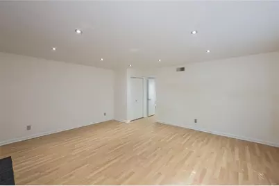 9070 Cobbler, Roswell, GA 30076 - Photo 12