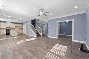 4178 Pebble Pointe Ln, Lilburn, GA 30047 - Photo 22