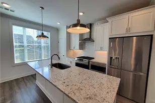 3220 Bennett Crk Ln, Suwanee, GA 30024 - Photo 12