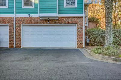 225 Carlyle Park Drive NE, Atlanta, GA 30307 - Photo 6