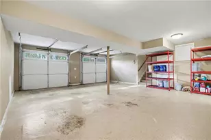 205 Marsh Glen Point, Atlanta, GA 30328 - Photo 26