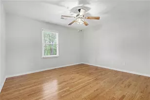 205 Marsh Glen Point, Atlanta, GA 30328 - Photo 20