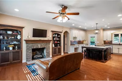 512 Williamsburg Drive, Dalton, GA 30720 - Photo 28