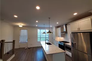 3220 Bennett Crk Ln, Suwanee, GA 30024 - Photo 16