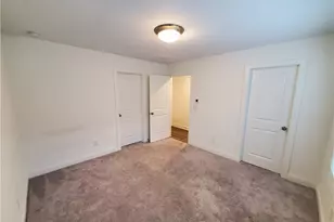 3220 Bennett Crk Ln, Suwanee, GA 30024 - Photo 8
