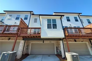 3220 Bennett Crk Ln, Suwanee, GA 30024 - Photo 2
