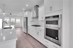 545 Whitlox Rd NW, Atlanta, GA 30318 - Photo 10