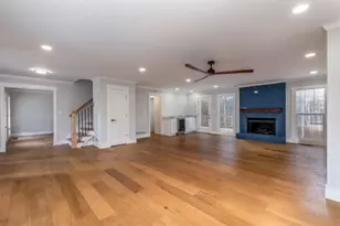 330 London Dale, Woodstock, GA 30189 - Photo 10