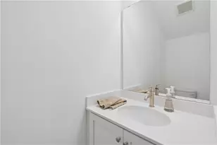 1060 Harper Dr, Roswell, GA 30076 - Photo 32