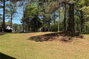 934 Bay Ridge Dr, Lawrenceville, GA 30045 - Photo 6