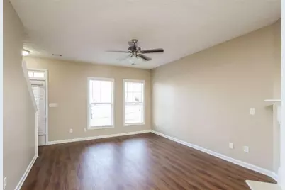 373 Marsh Lake Road, Lawrenceville, GA 30045 - Photo 8