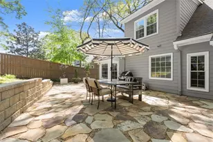 950 Laurel Springs SW, Marietta, GA 30064 - Photo 6