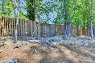 5198 Ashley Dr SW, Lilburn, GA 30047 - Photo 72